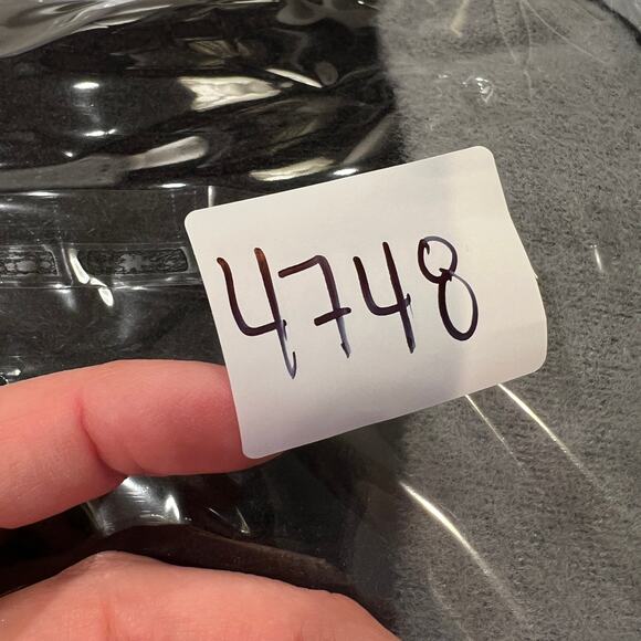 EXPRESS Women's Turtleneck Sweater Size L In Black/Gray - Picture 8 of 8